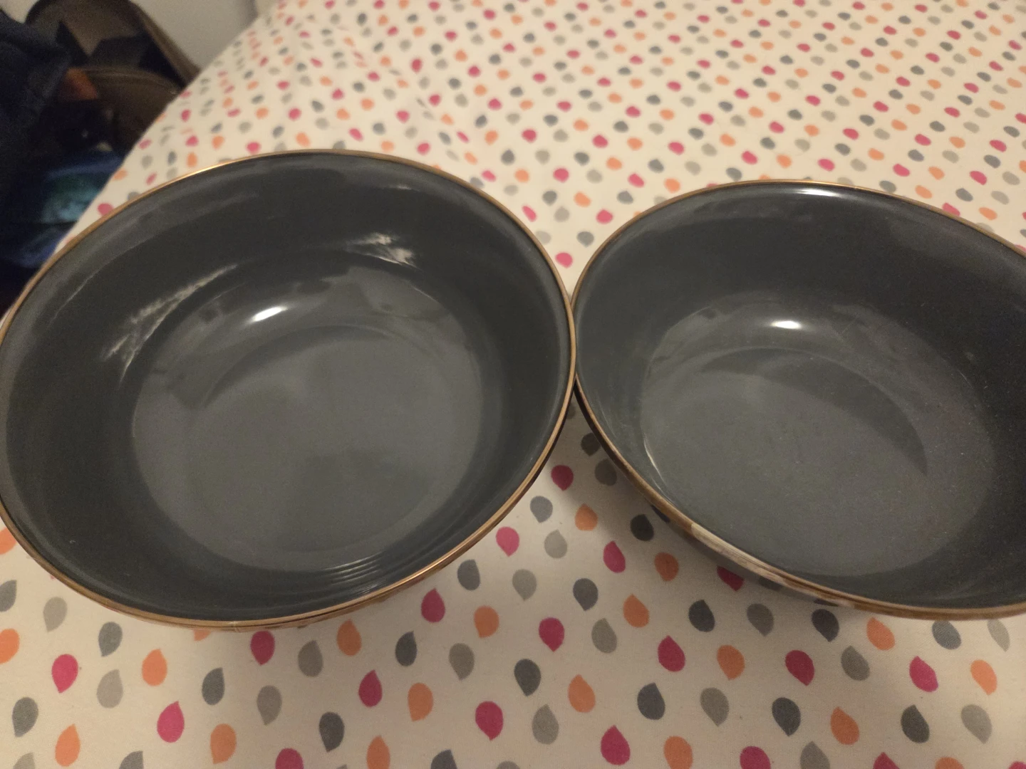 Set of 2 Grey Serving Bowls - photo 2