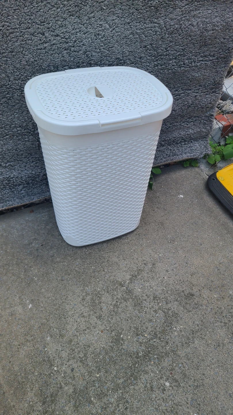 White Laundry Hamper with Lid