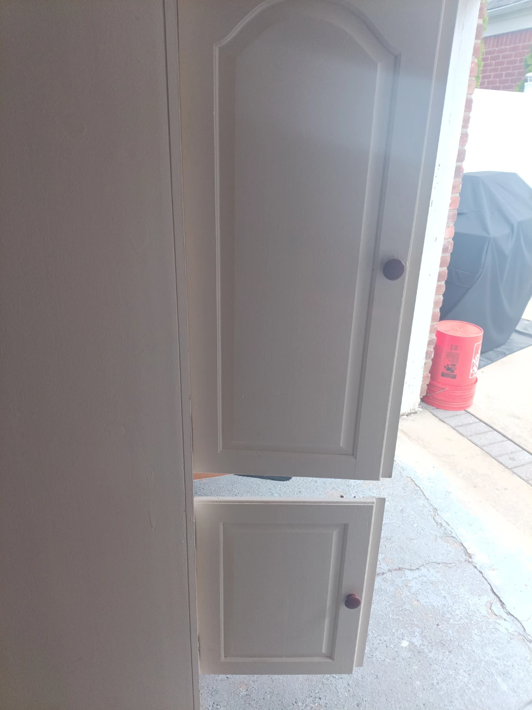 Cream and Red Armoire Cabinet - photo 3