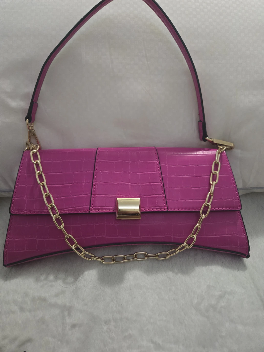 Hot Pink Croc Embossed Shoulder Bag with Gold Chain