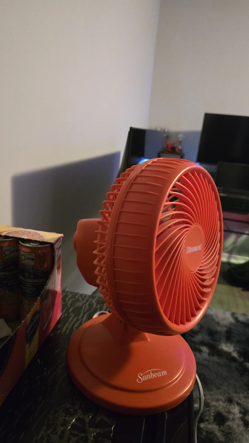Sunbeam Blizzard Orange Desk Fan - photo 2