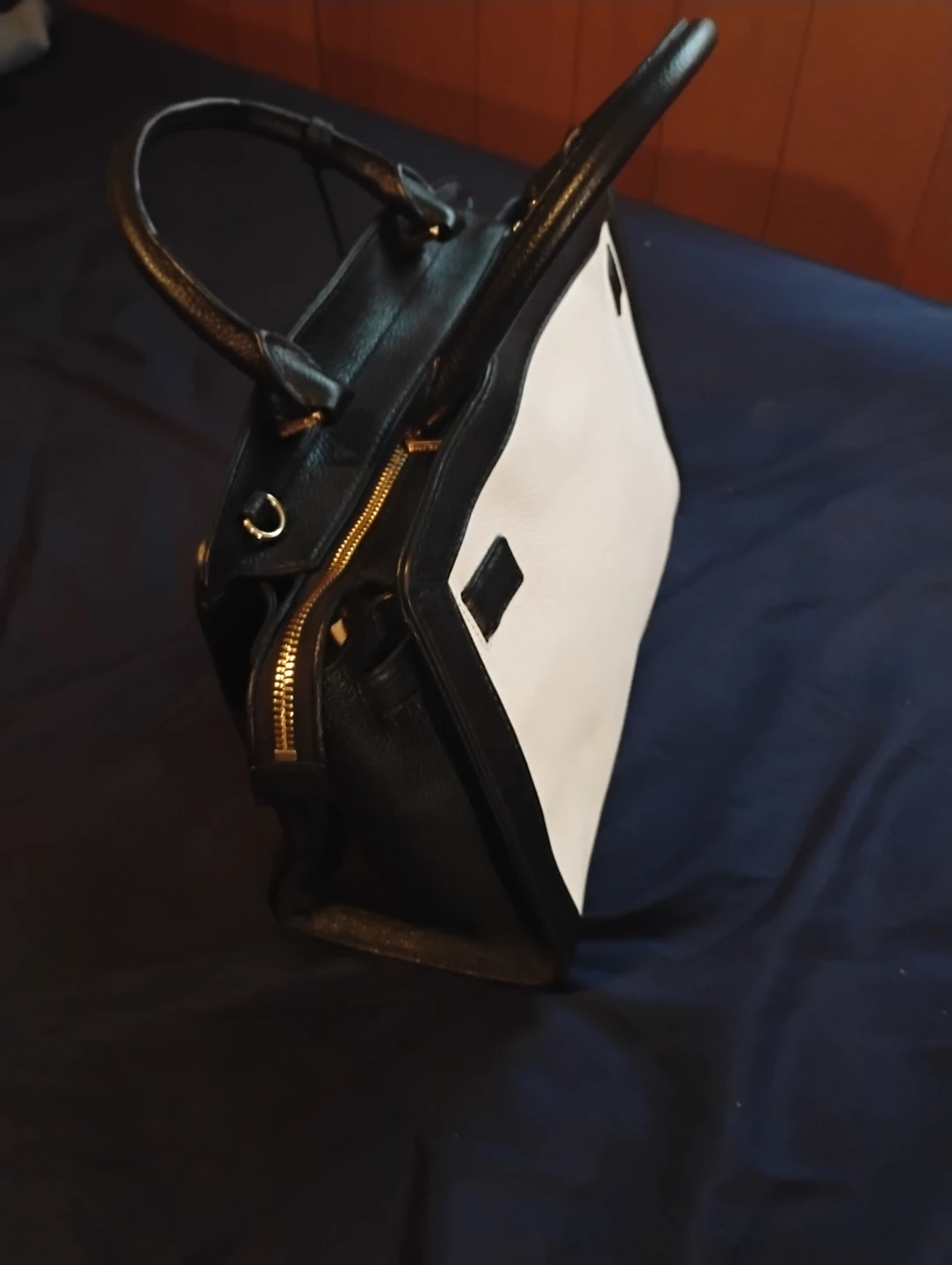 Michael Kors Tote Bag - Black & White - photo 3
