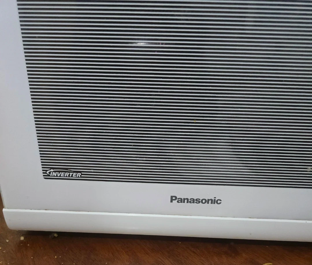 Panasonic Microwave Oven - photo 2
