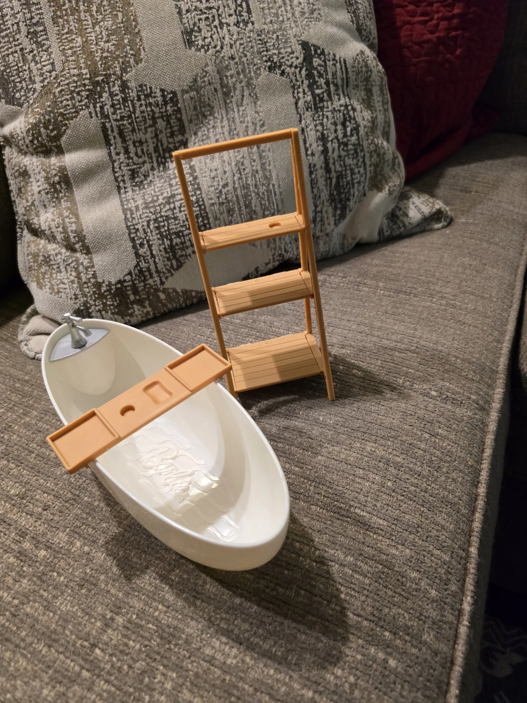 Barbie Dollhouse Bathroom Accessories - Bathtub and Shelf