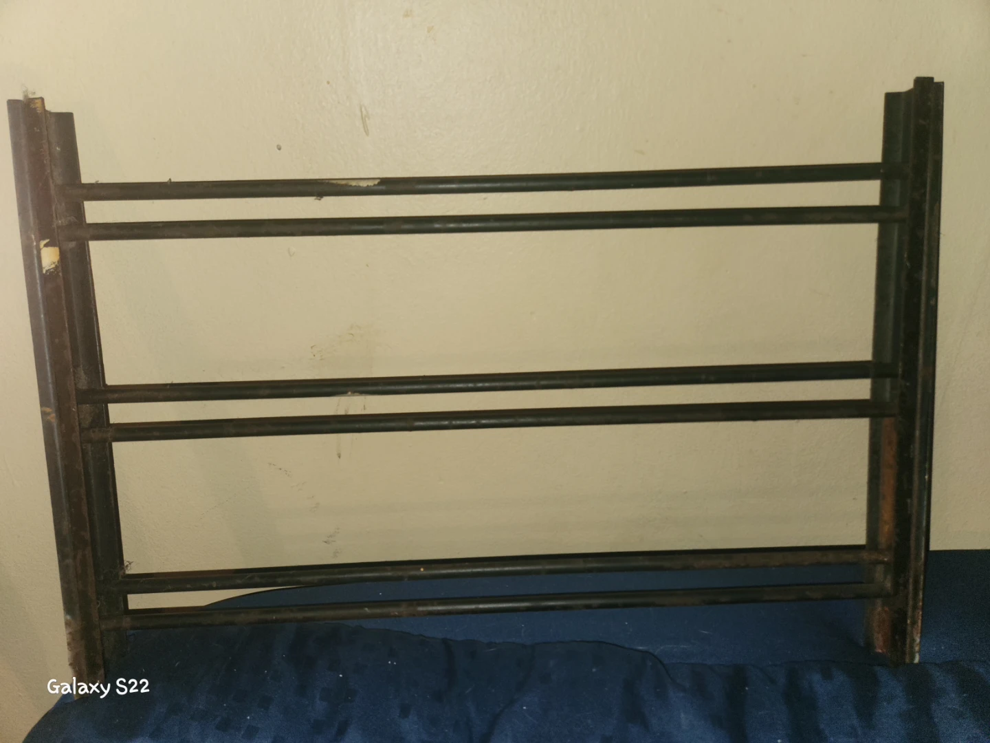 Metal window security guard - photo 4