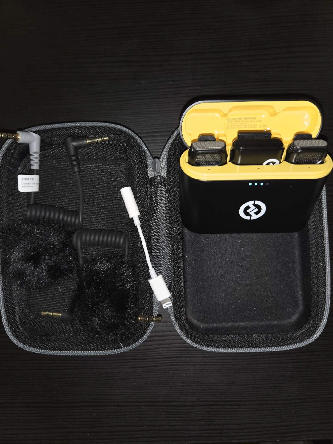 Hollyland Lark M1 Wireless Lavalier Microphone System