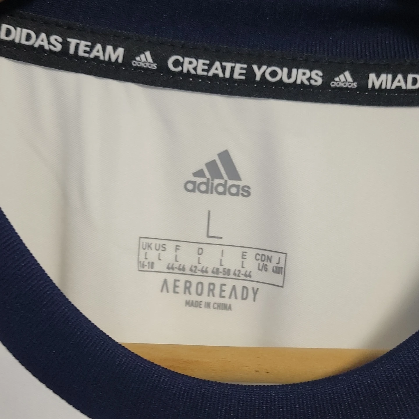 Adidas AEROREADY T-Shirt White/Navy Size L - photo 4