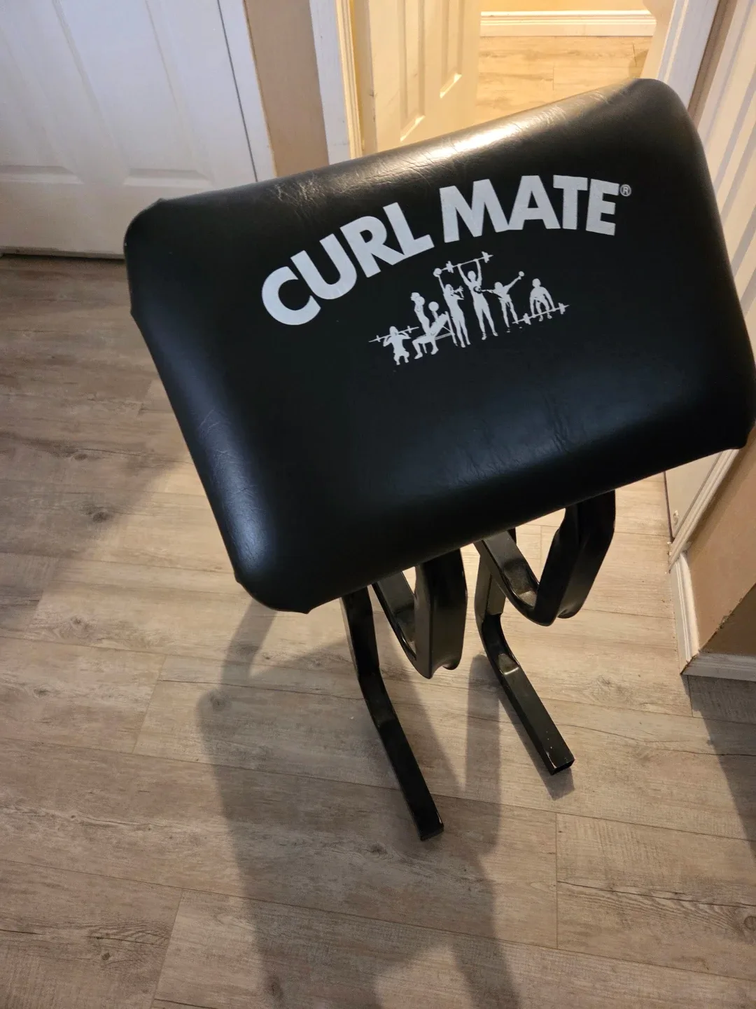 Curling bench