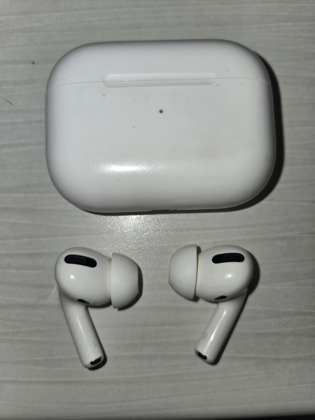 Apple AirPods Pro - photo 3