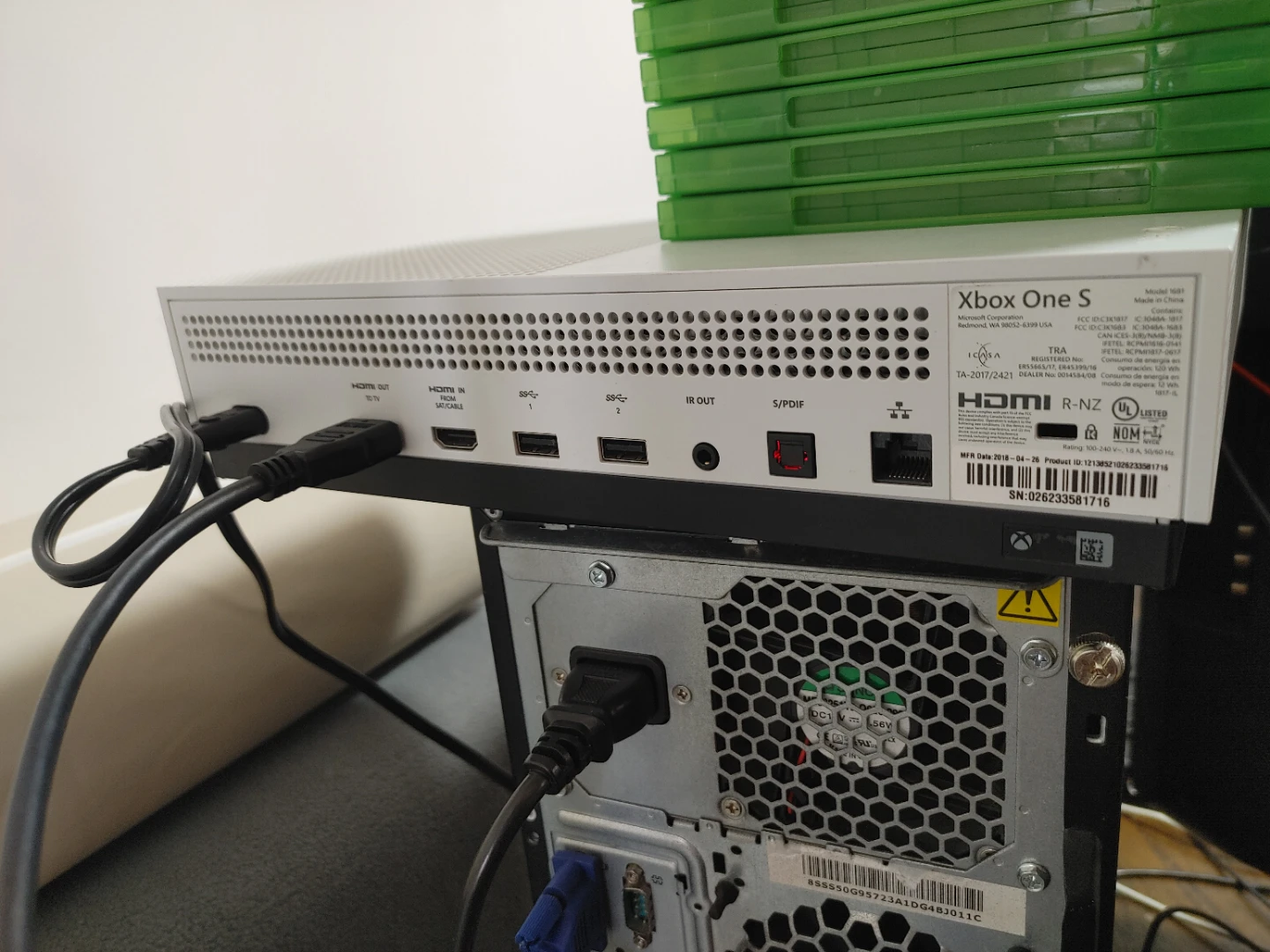 Xbox One S Console with Games and Controller - photo 5
