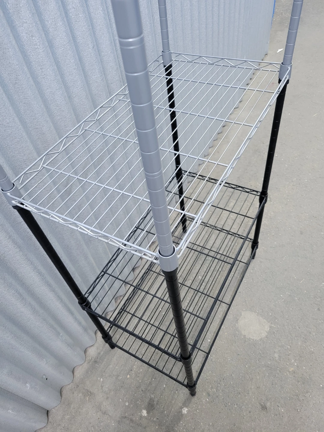 4-tier metal wire shelving unit - photo 2