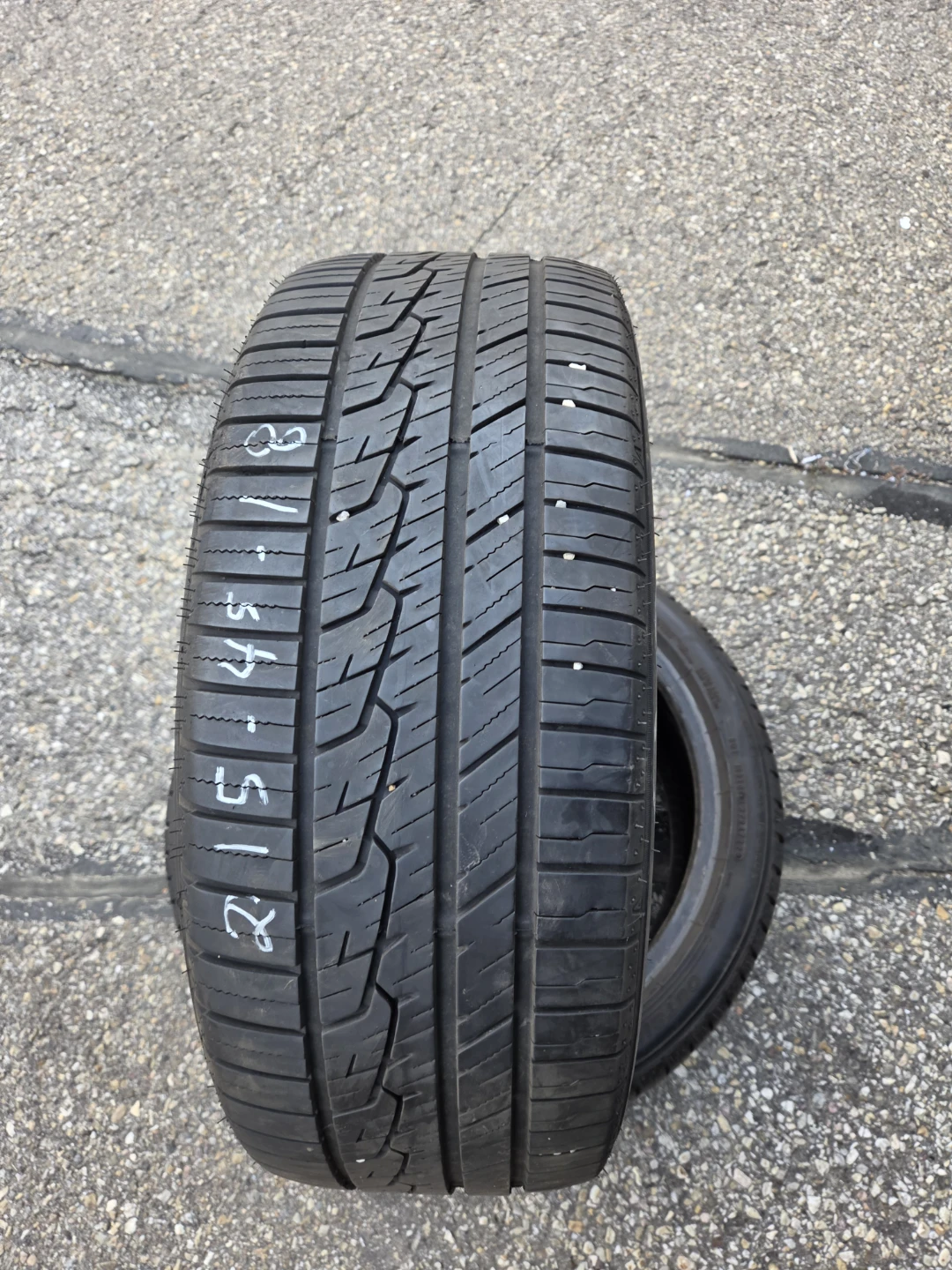 2 tire Sumitomo HTR A/S P03 - 215/45R18 - photo 2