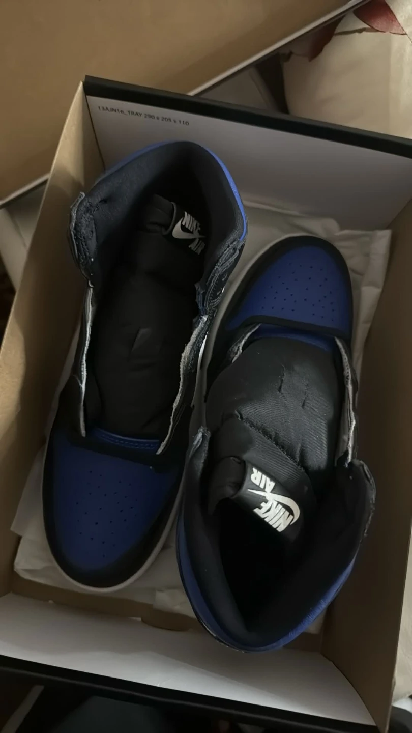 Air Jordan 1 Mid Men's Shoes - photo 2