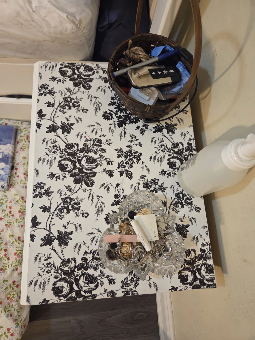 Night stand - photo 5