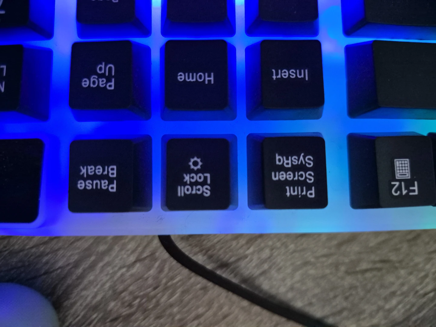 Gaming Keyboard with RGB Backlighting - photo 3