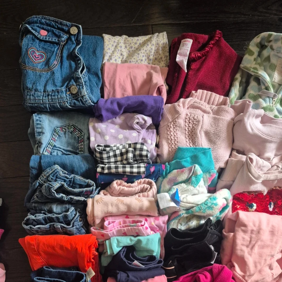 81pc Toddler Girls Fall/Winter Clothing Bundle - photo 3