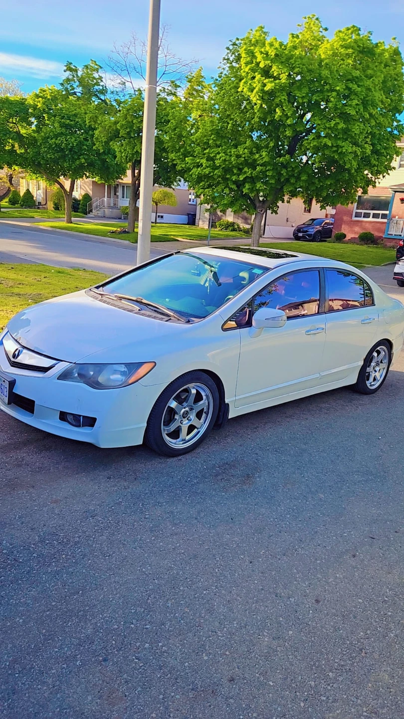 White Acura CSX 2011 - photo 3