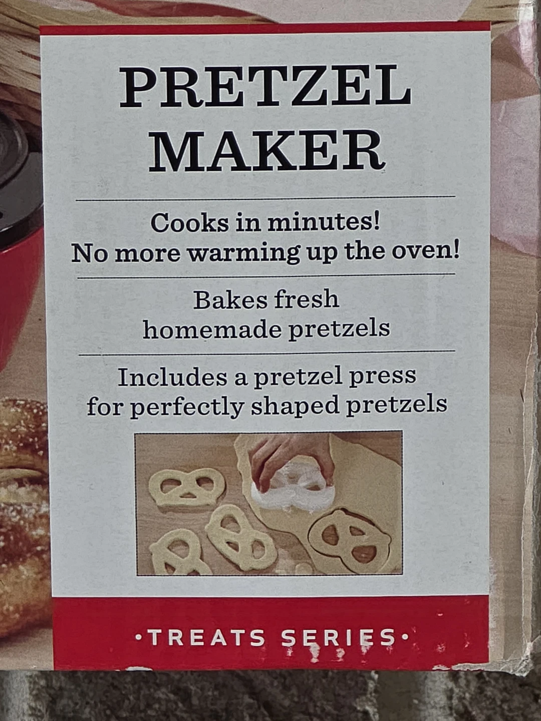 BELLA Pretzel Make- Brand New! - photo 2