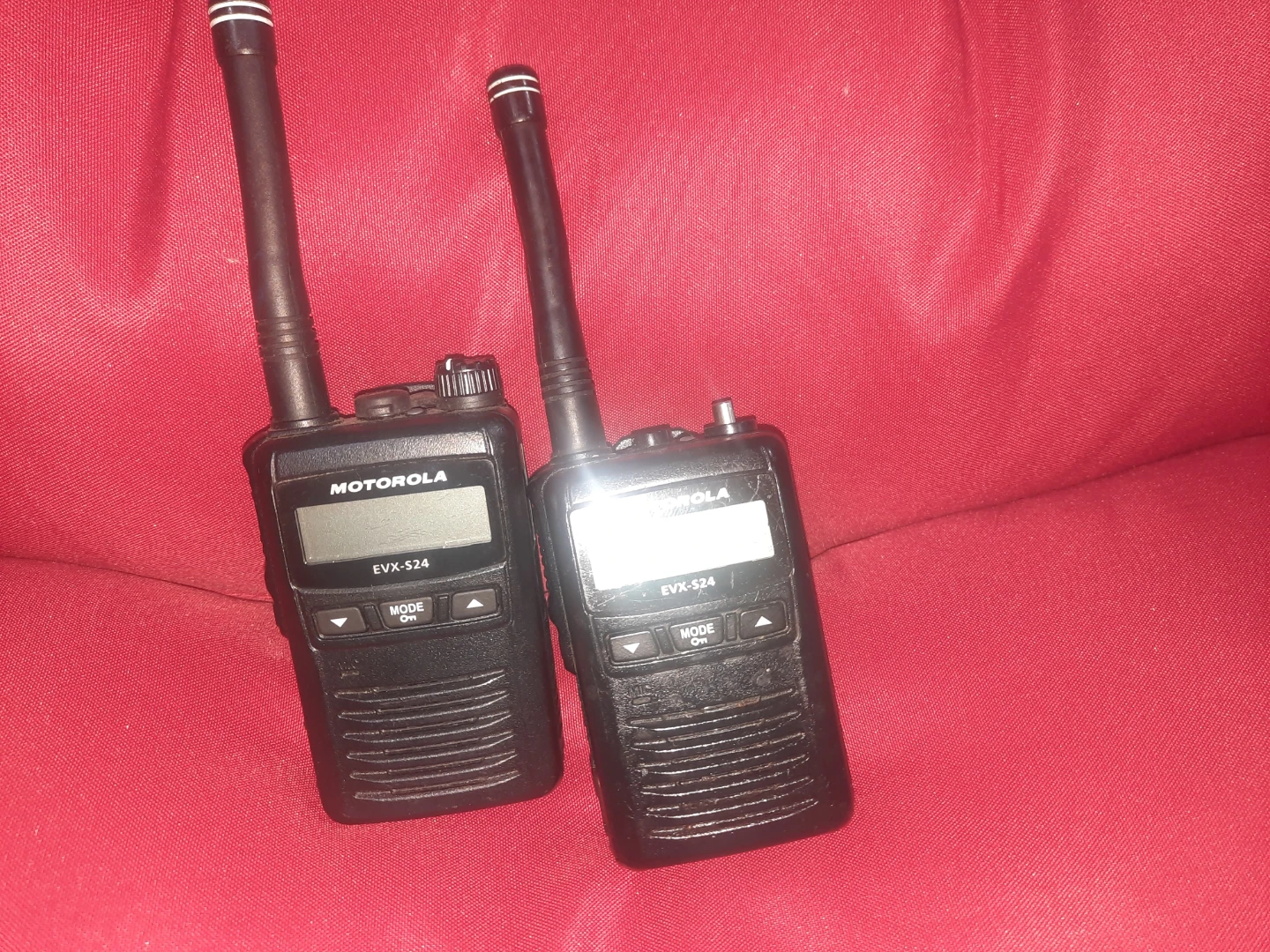 Motorola evx-s24  two way radios - photo 3