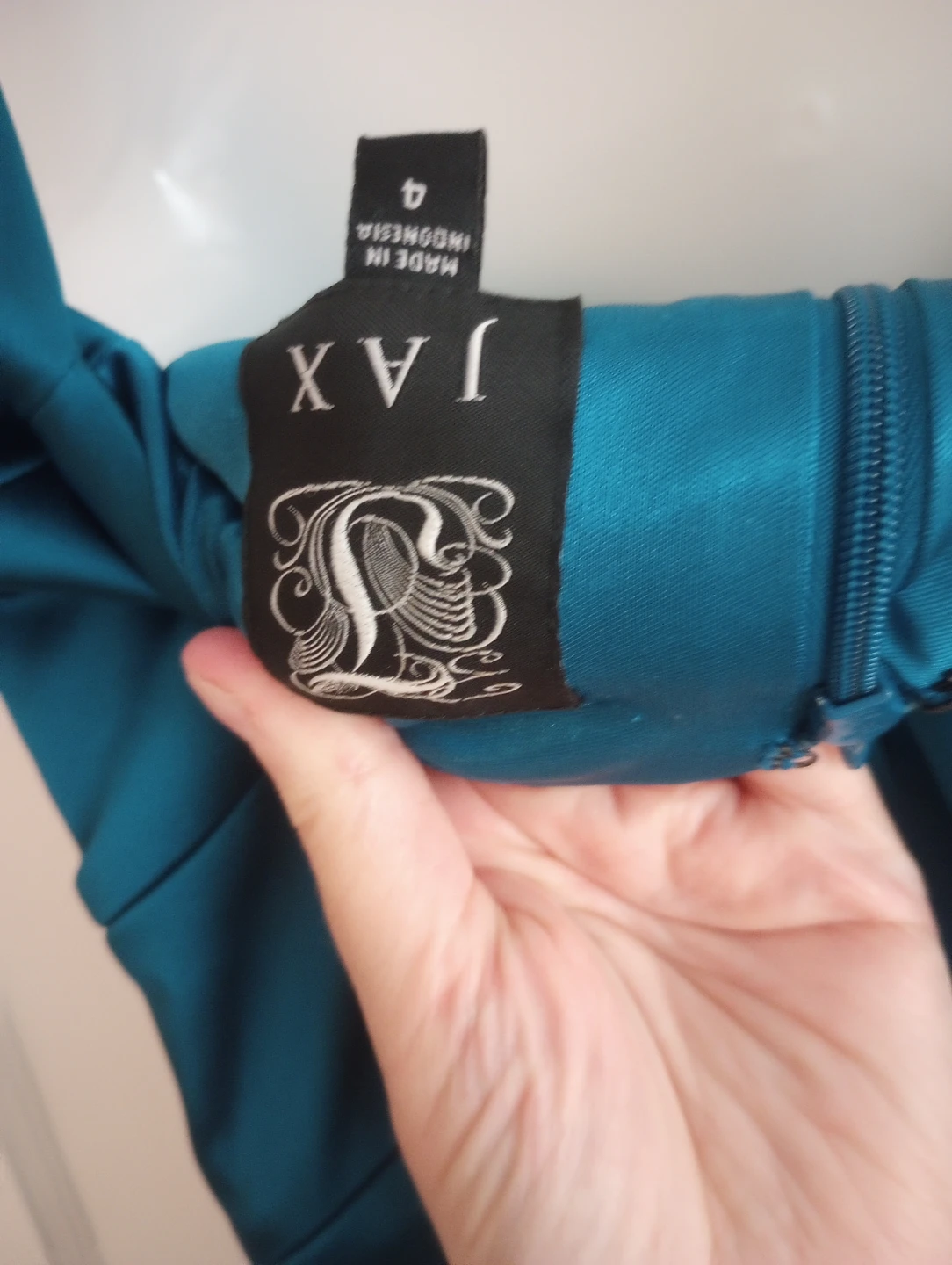 NEVER WORN Jax Cocktail Dress Size 4 - photo 4