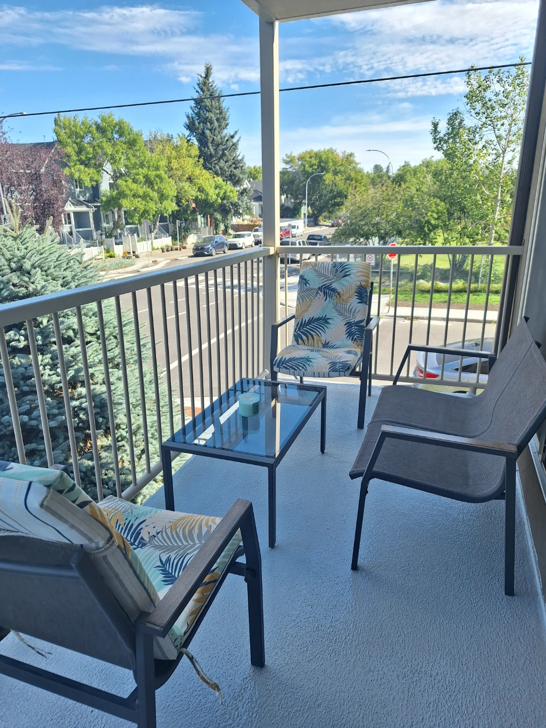 4-Piece Indoor/Outdoor Furniture Set – Patio, Balcony or Home