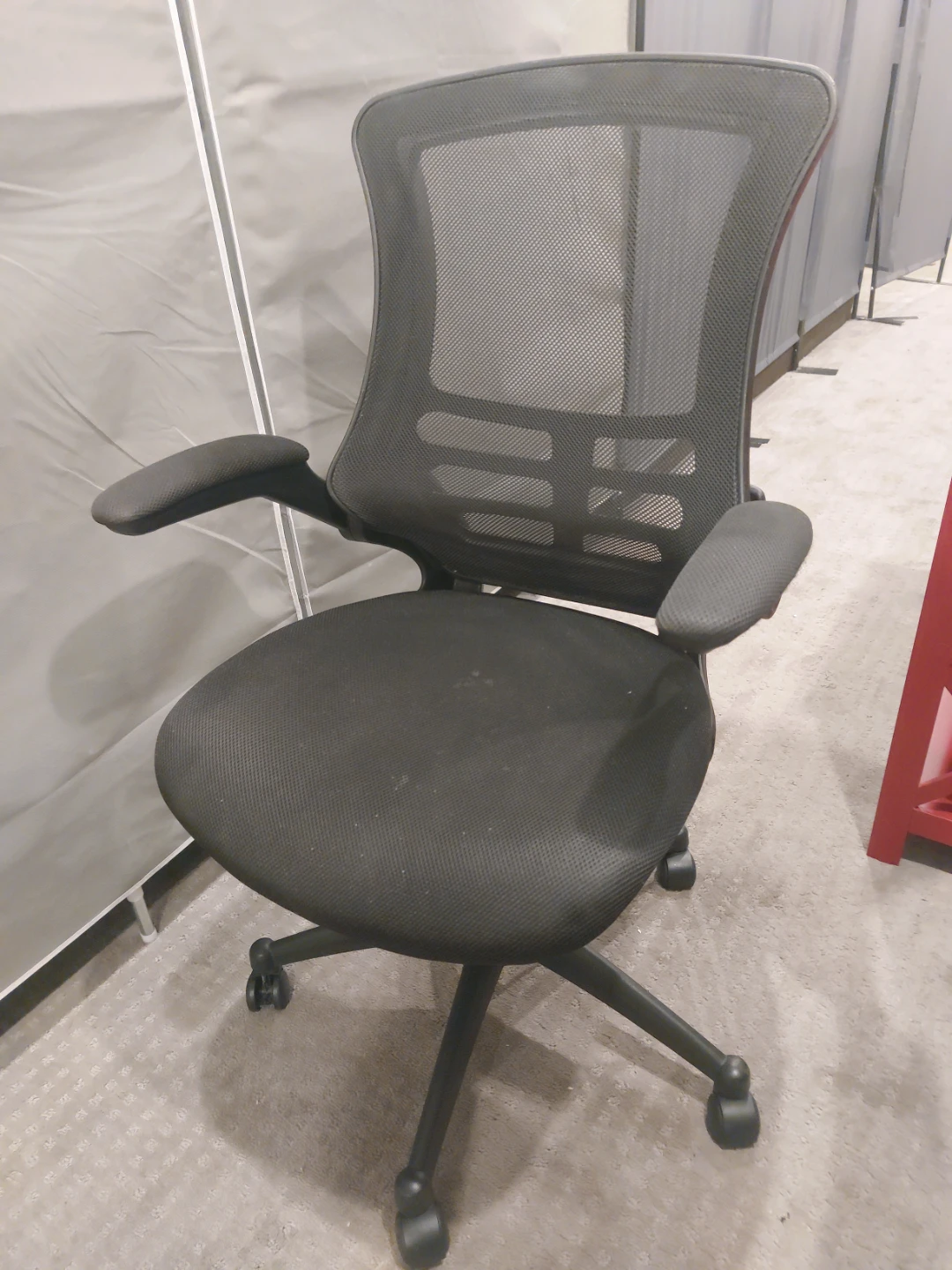 Black Ergonomic Mesh Office Chair
