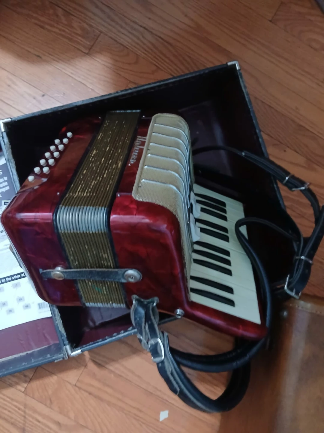 Hohner Accordion with Case and Music Books - photo 3