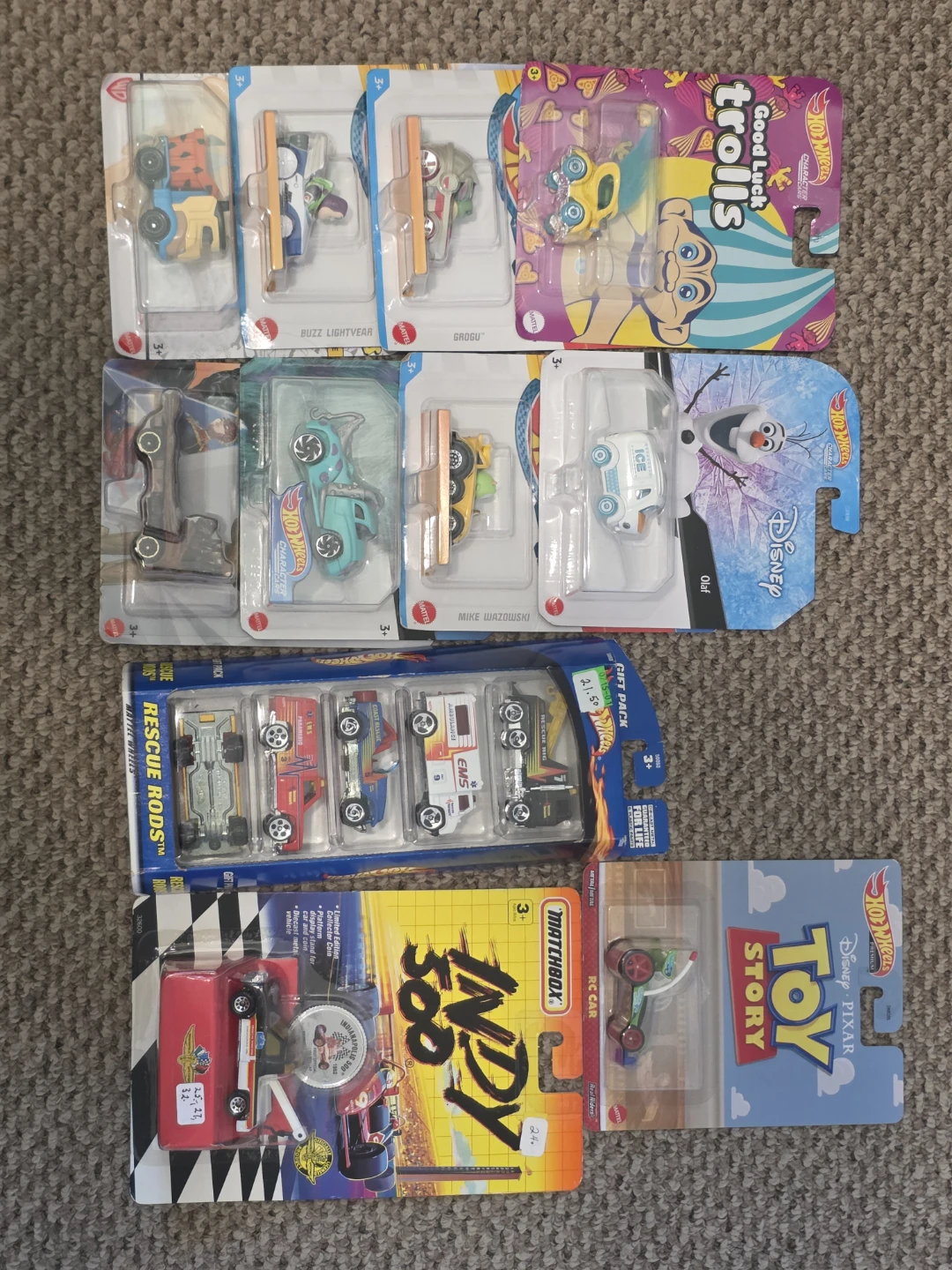 Hot Wheels & Matchbox Toy Cars Bundle - photo 2