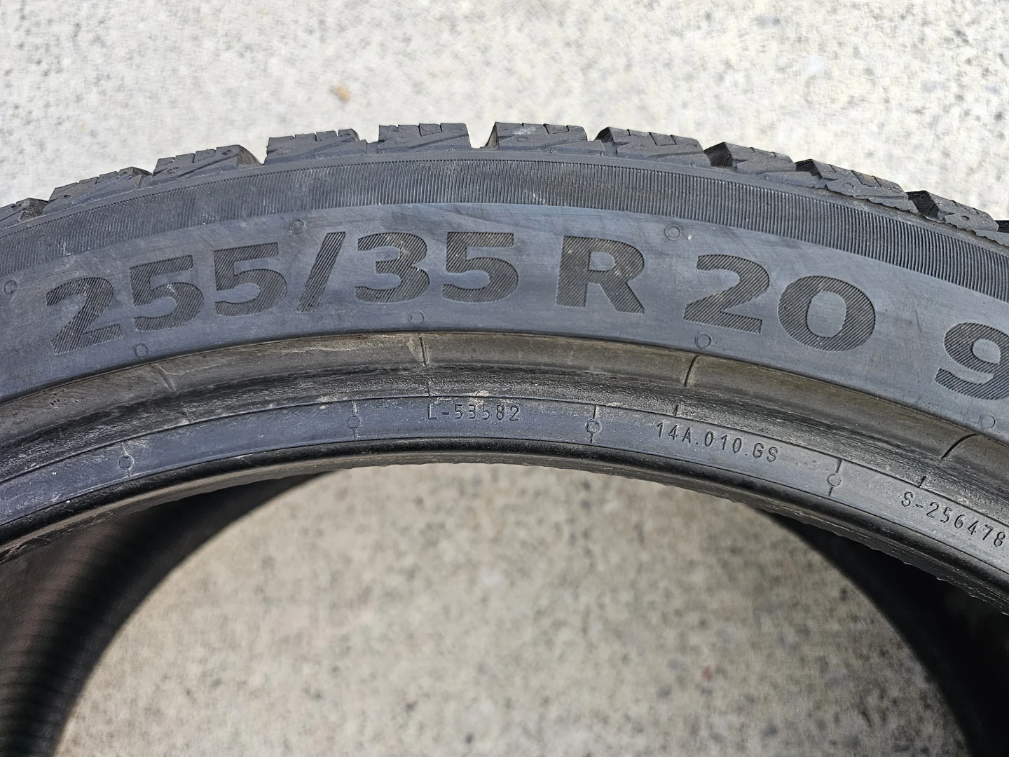 255/35 R20 CONTINENTAL WINTER TIRES (2 ONLY) - photo 3