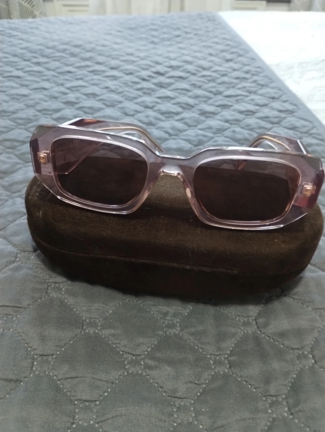 Prada Milano Women's Sunglasses - photo 2