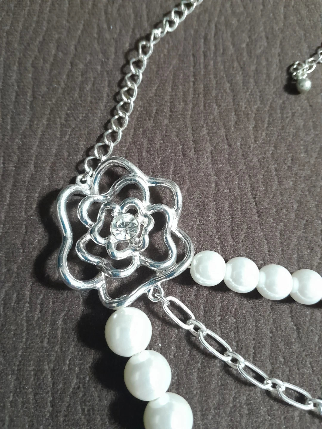 Pearl and Flower Accent Necklace - photo 2