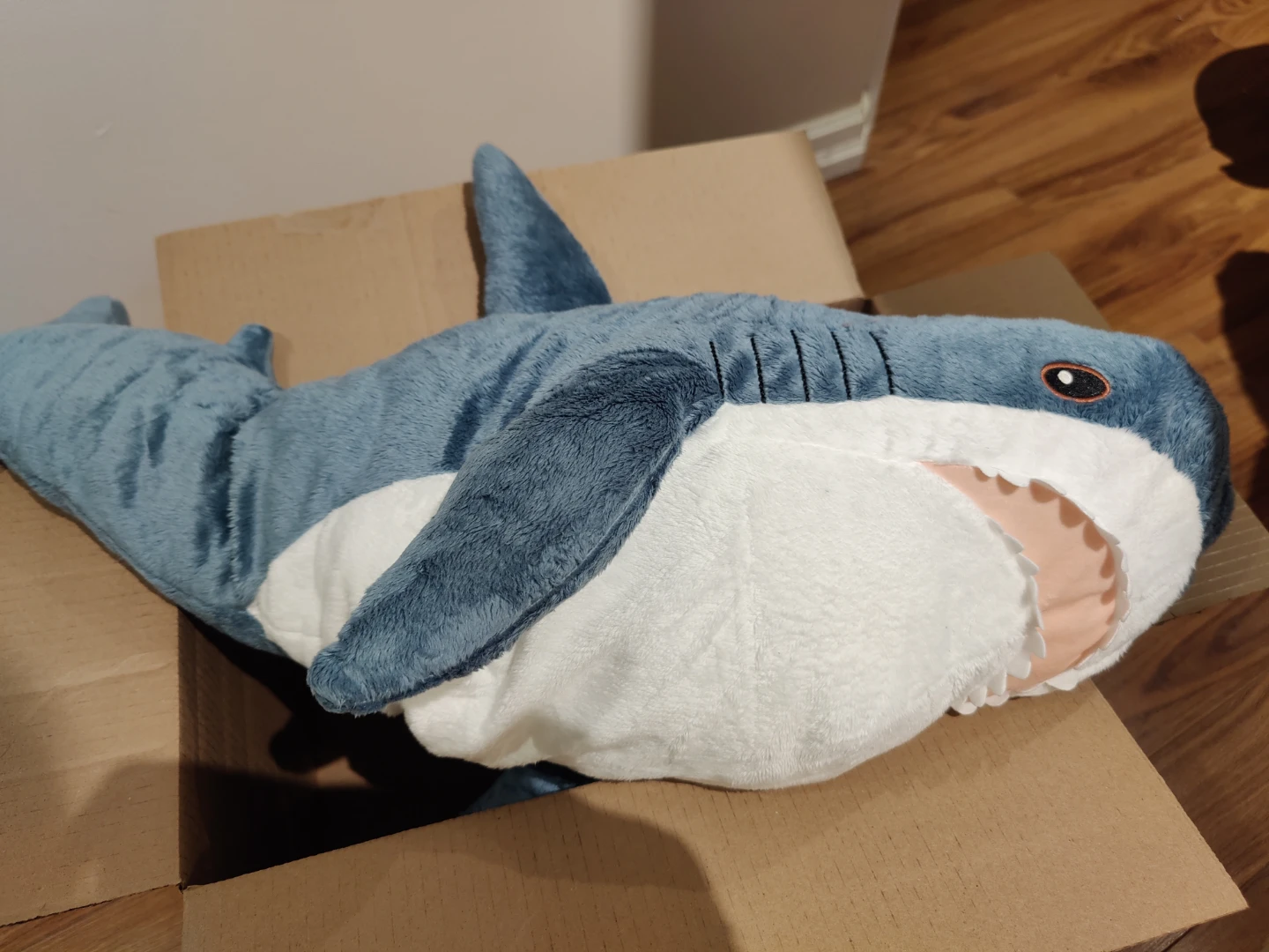 Brand New IKEA BLÅHAJ Soft Toy Shark 100 cm - photo 2