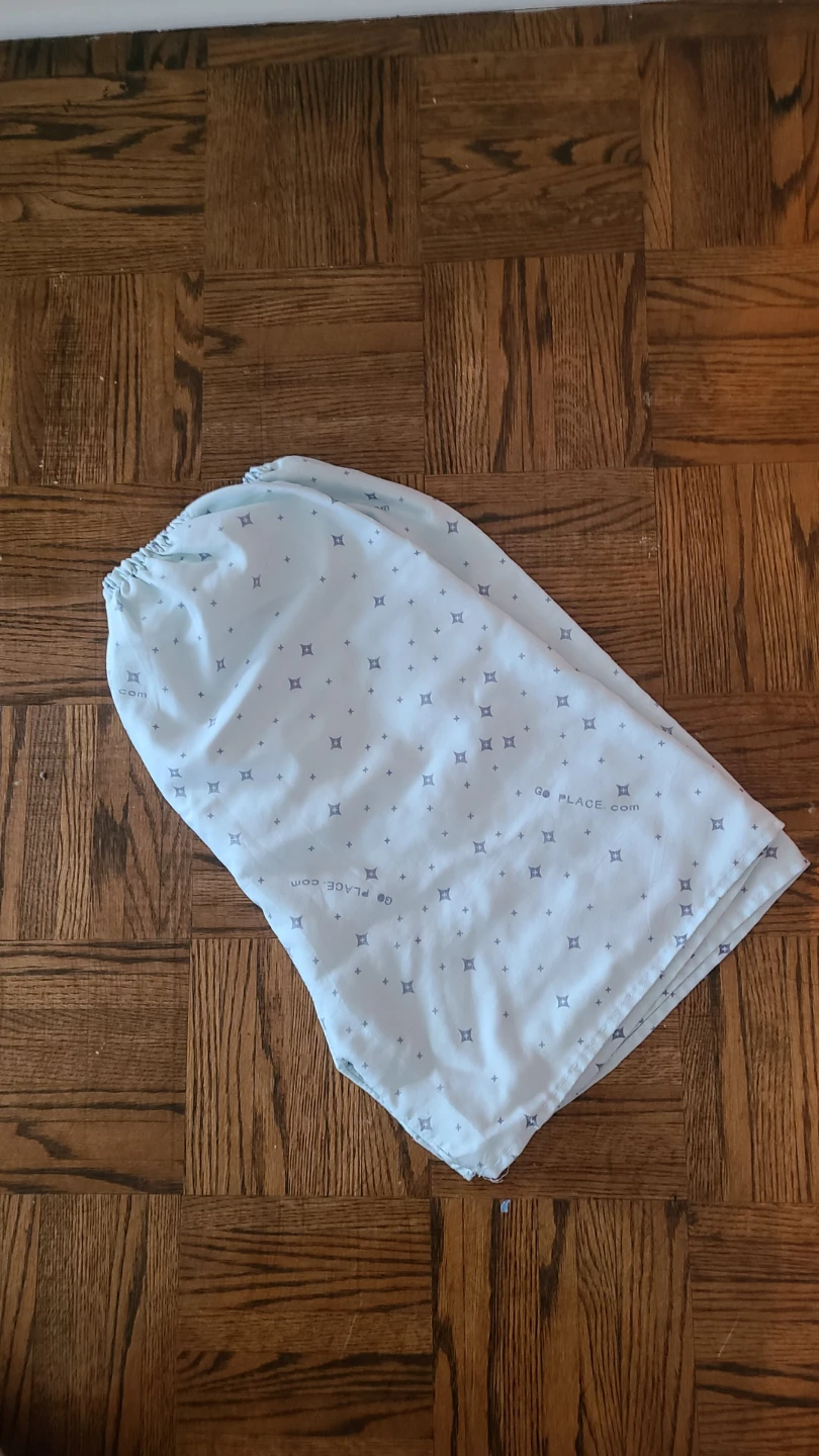 NEW Go PLACE.com Shorts - photo 3