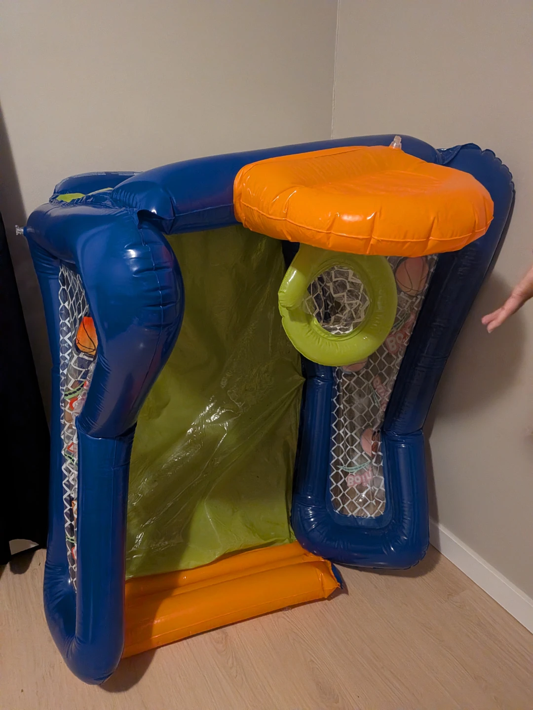 Inflatable Hoop It Up Basketball Game