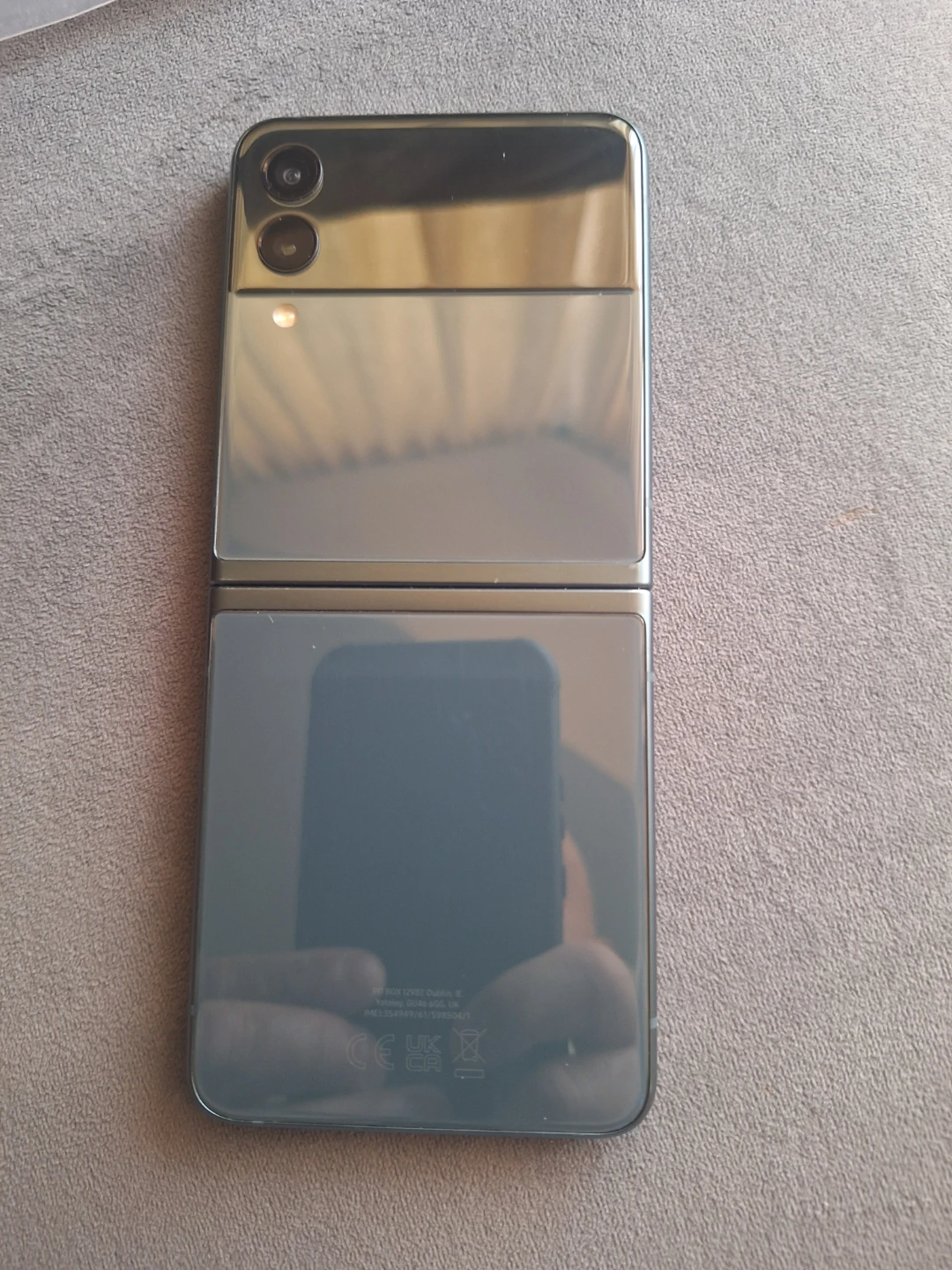 Samsung Galaxy Z Flip 3 5G Smartphone - photo 5