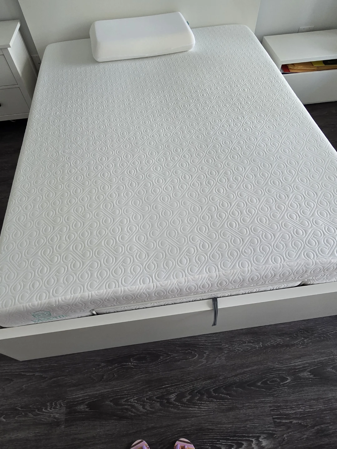 Queen Bed Frame + Mattress + Coffee Table – Moving Sale - photo 2