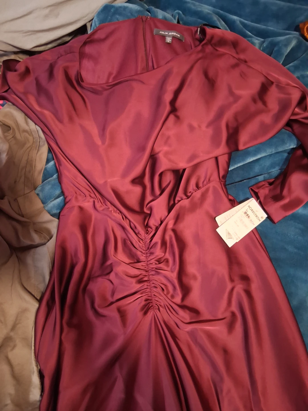 Julia Jordan Burgundy Satin Ruched Midi Dress