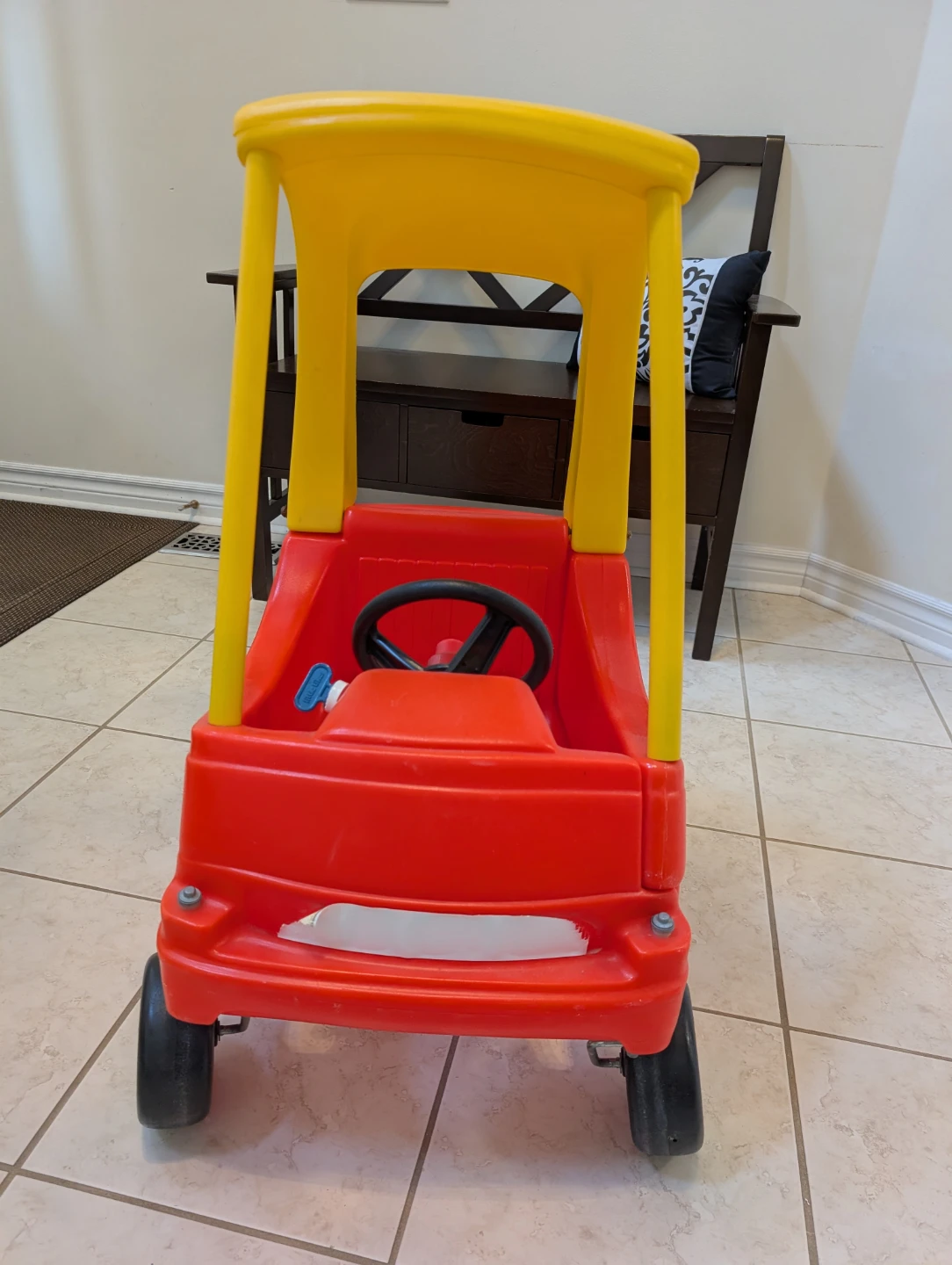 Little Tikes Cozy Coupe Ride-On Toy Car - photo 5