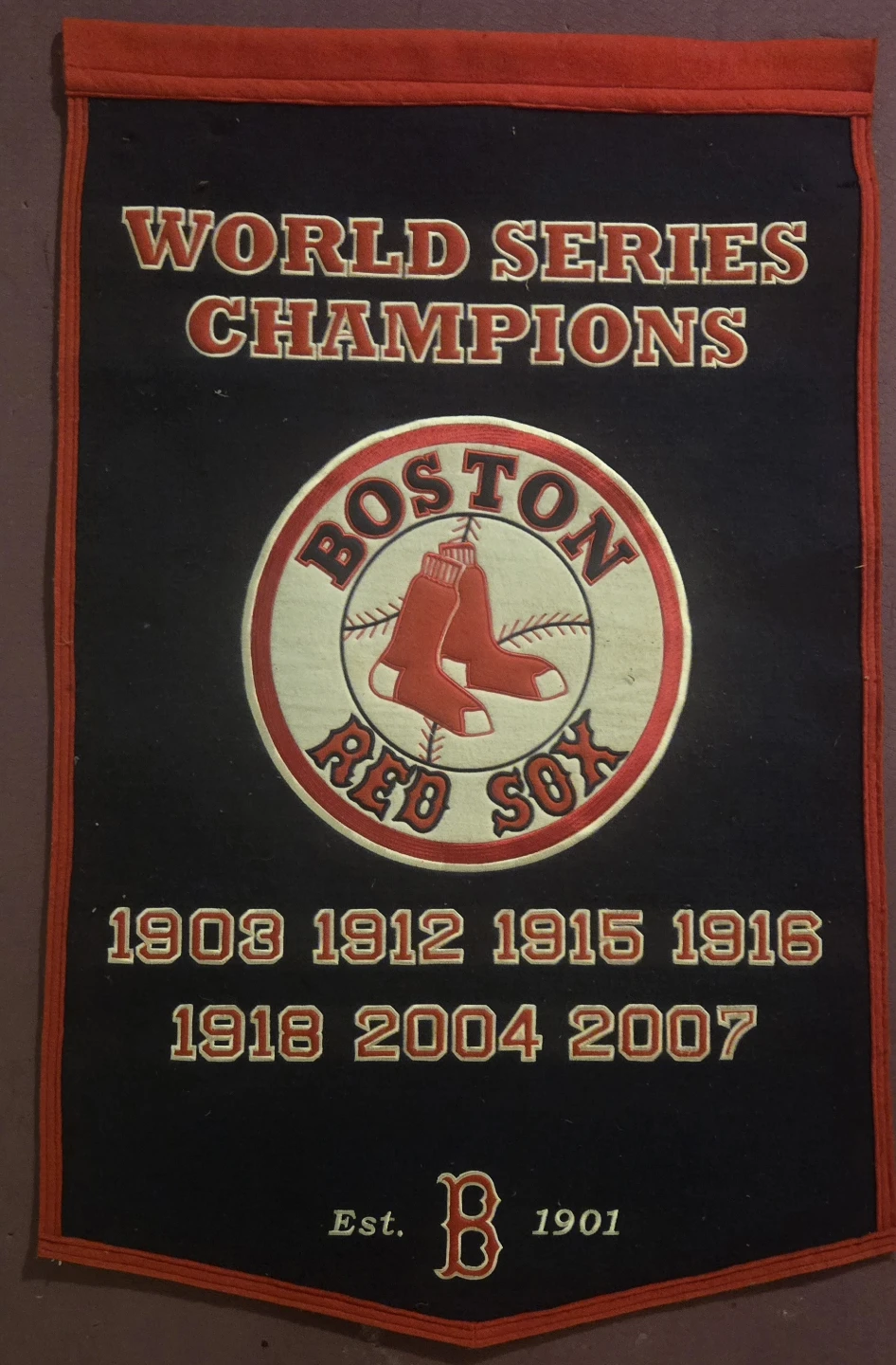 Boston Red Sox MLB Dynasty Embroideed Wool Banner.  EUC.