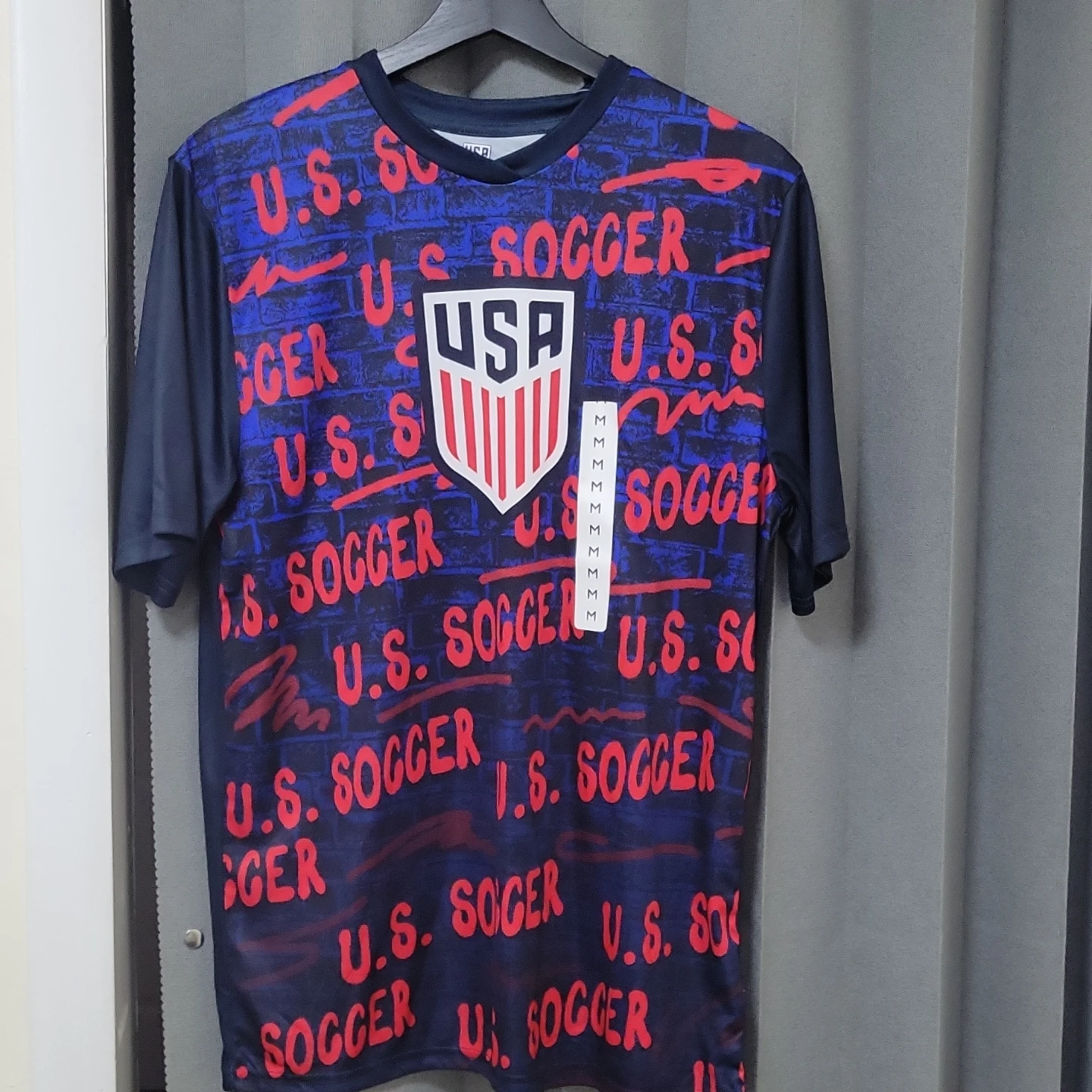 U.S. Soccer T-Shirt - Blue/Red Graphic - Size M
