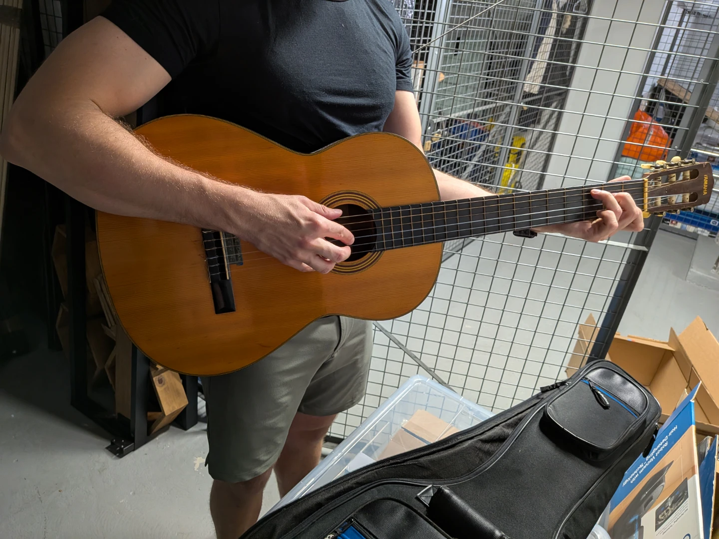 Voyageur Padded Guitar + Gig Bag