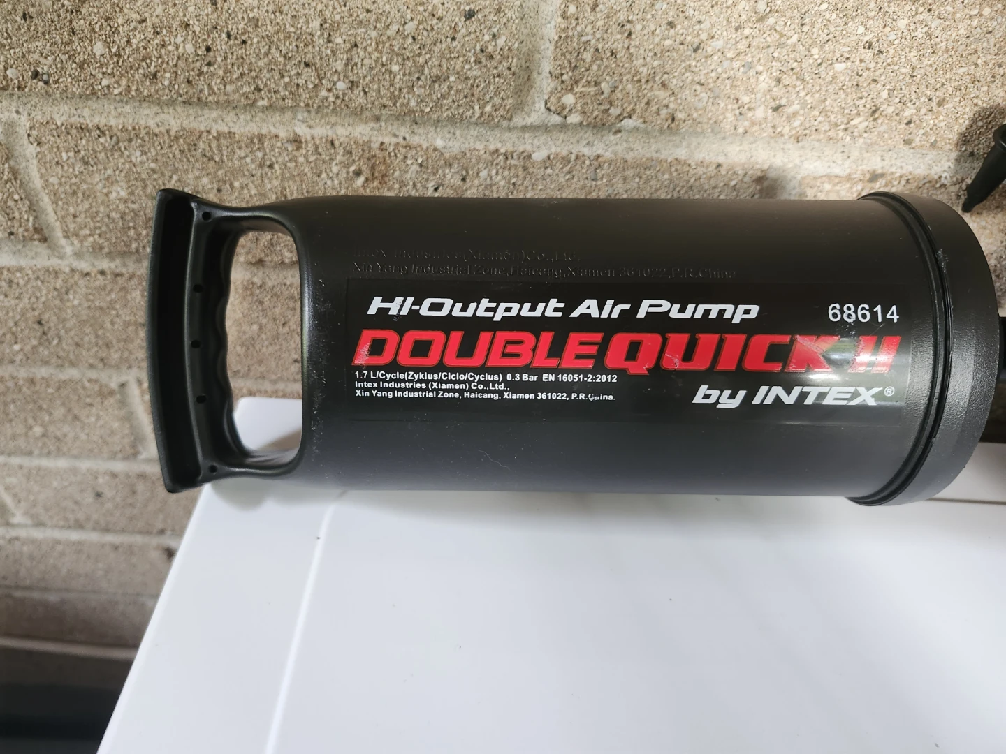 INTEX Double Quick II Hi-Output Air Pump - photo 2