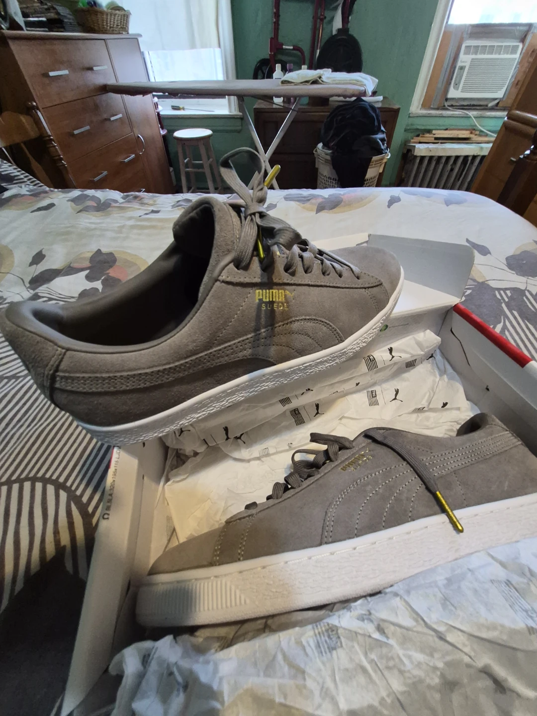 Puma Suede TMC/NIPSY Sneakers .Size 10.5 - photo 3