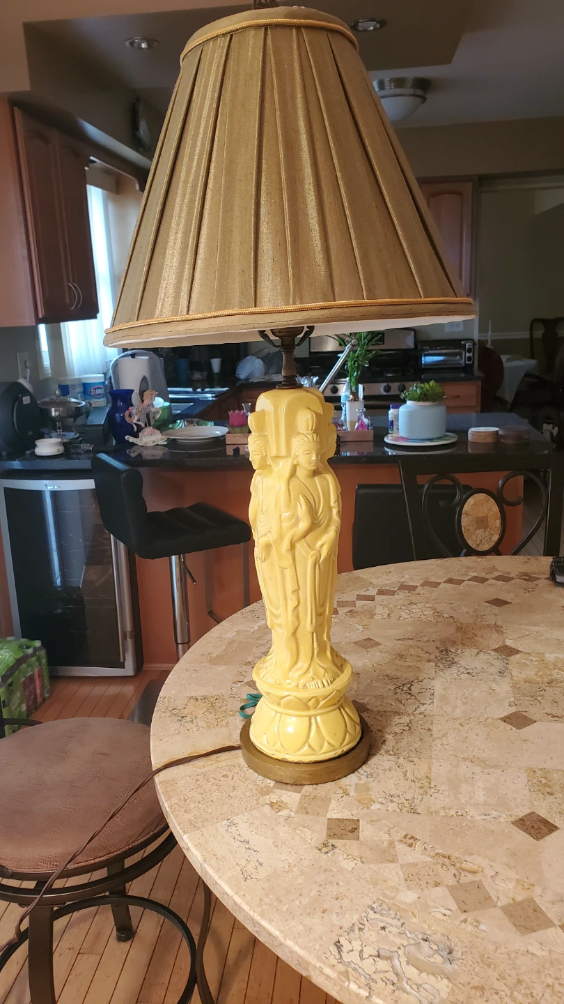 Vintage Mid-Century Asian Figural Lamp (Guanyin/Buddha) - photo 2