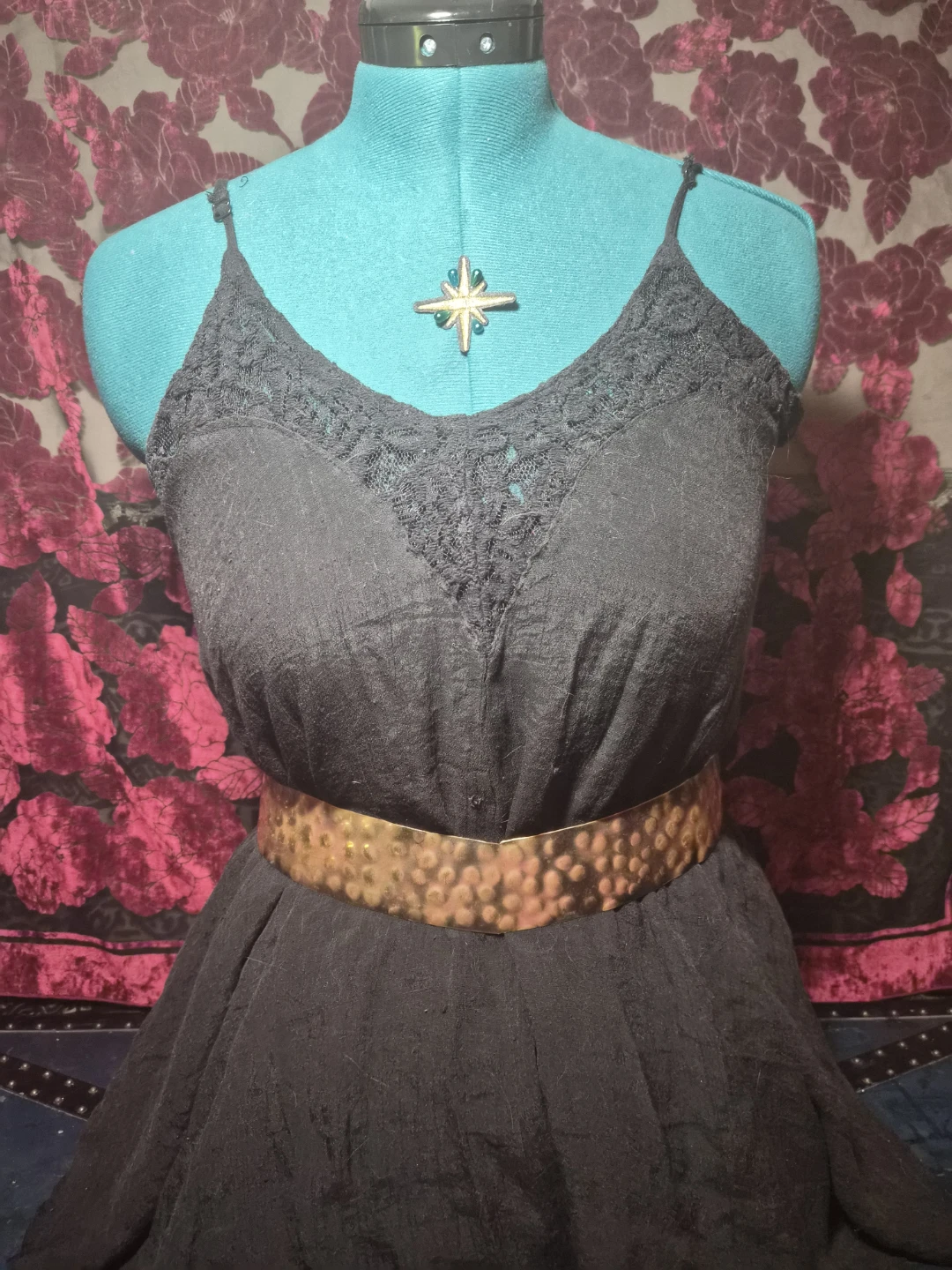 Hammered Gold Tone Wide Belt