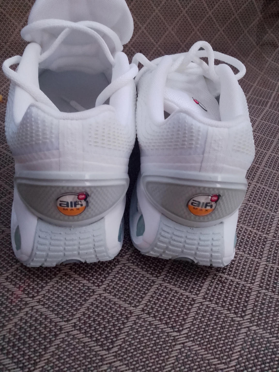 Nike Air Max Shoes women's 10 - photo 3