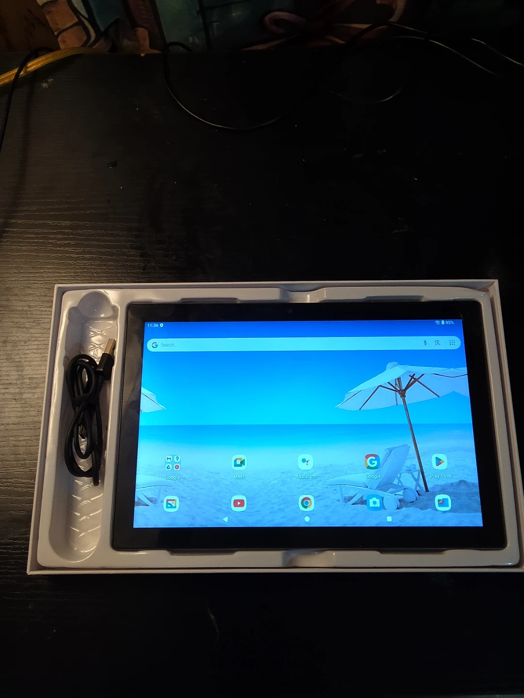 Generic Android Tablet with Charger