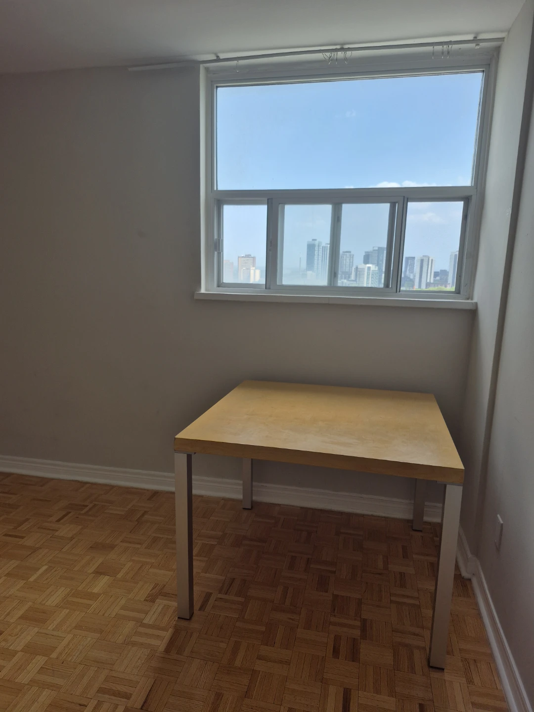 PRIVATE ROOM in downtown - photo 2