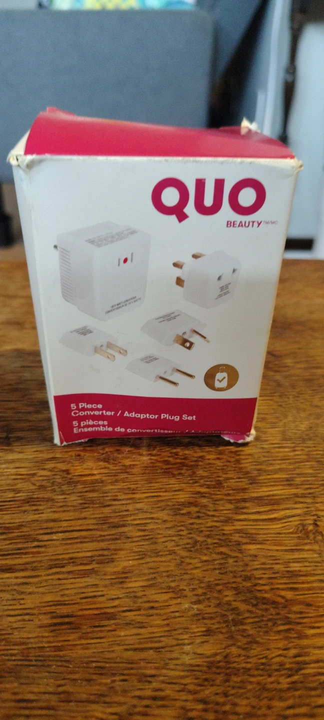 QUO Beauty 5 Piece Converter/Adaptor Plug Set
