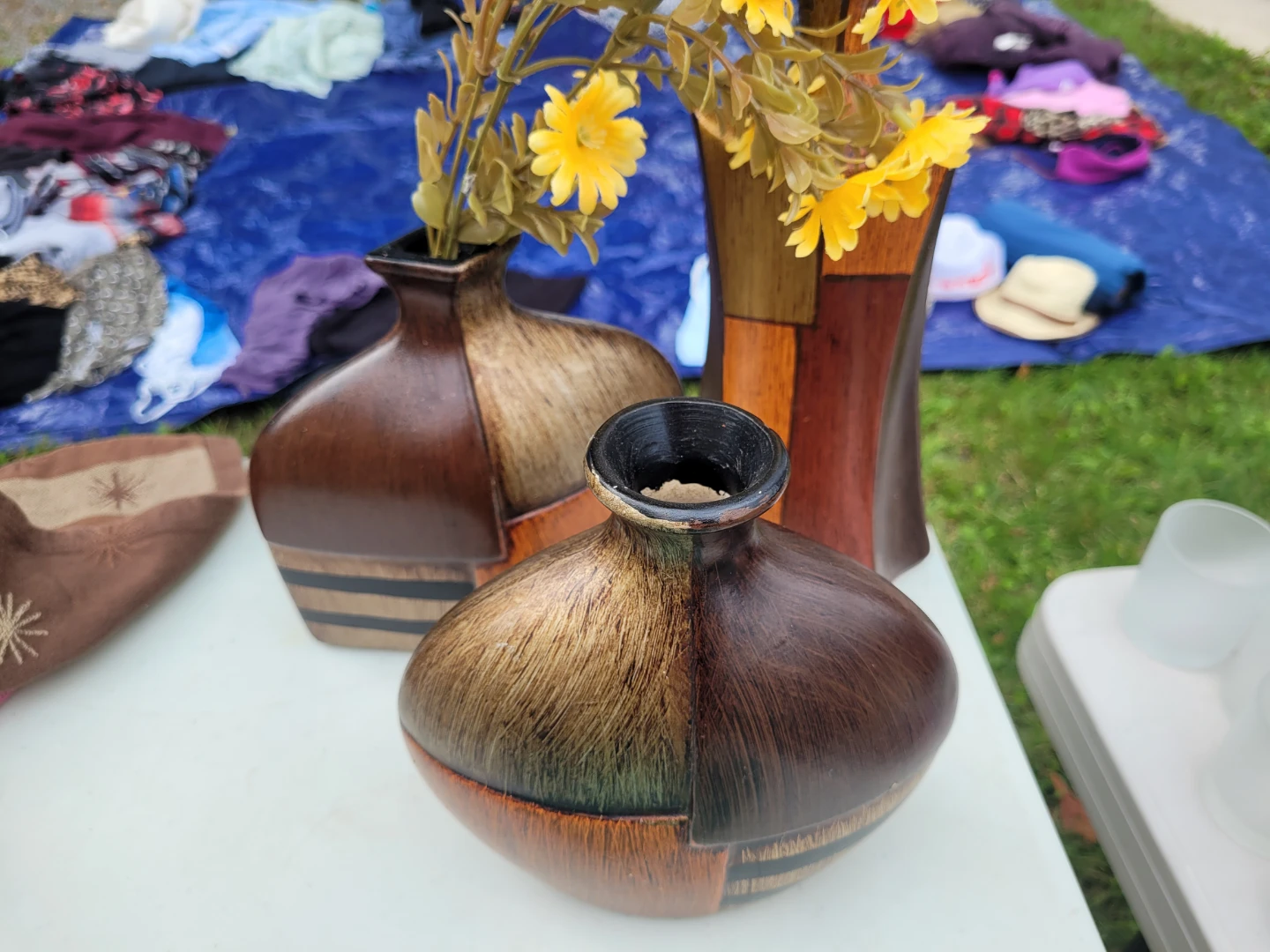 3 for $1 vases
